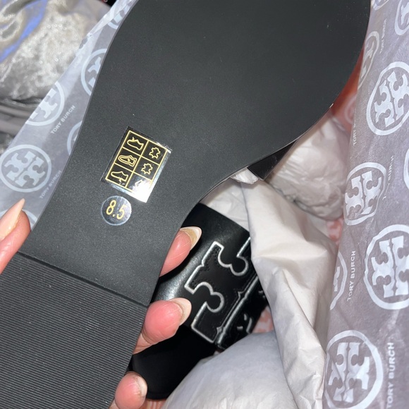 Black Designer leather slides - Picture 2 of 3